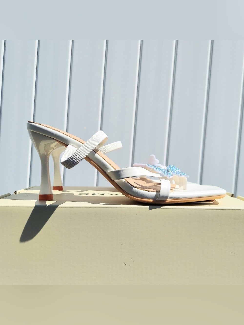 J. Adams Audrey White Strappy Y2k Stiletto Heel Sandals Women Size 7.5 NWT Bride